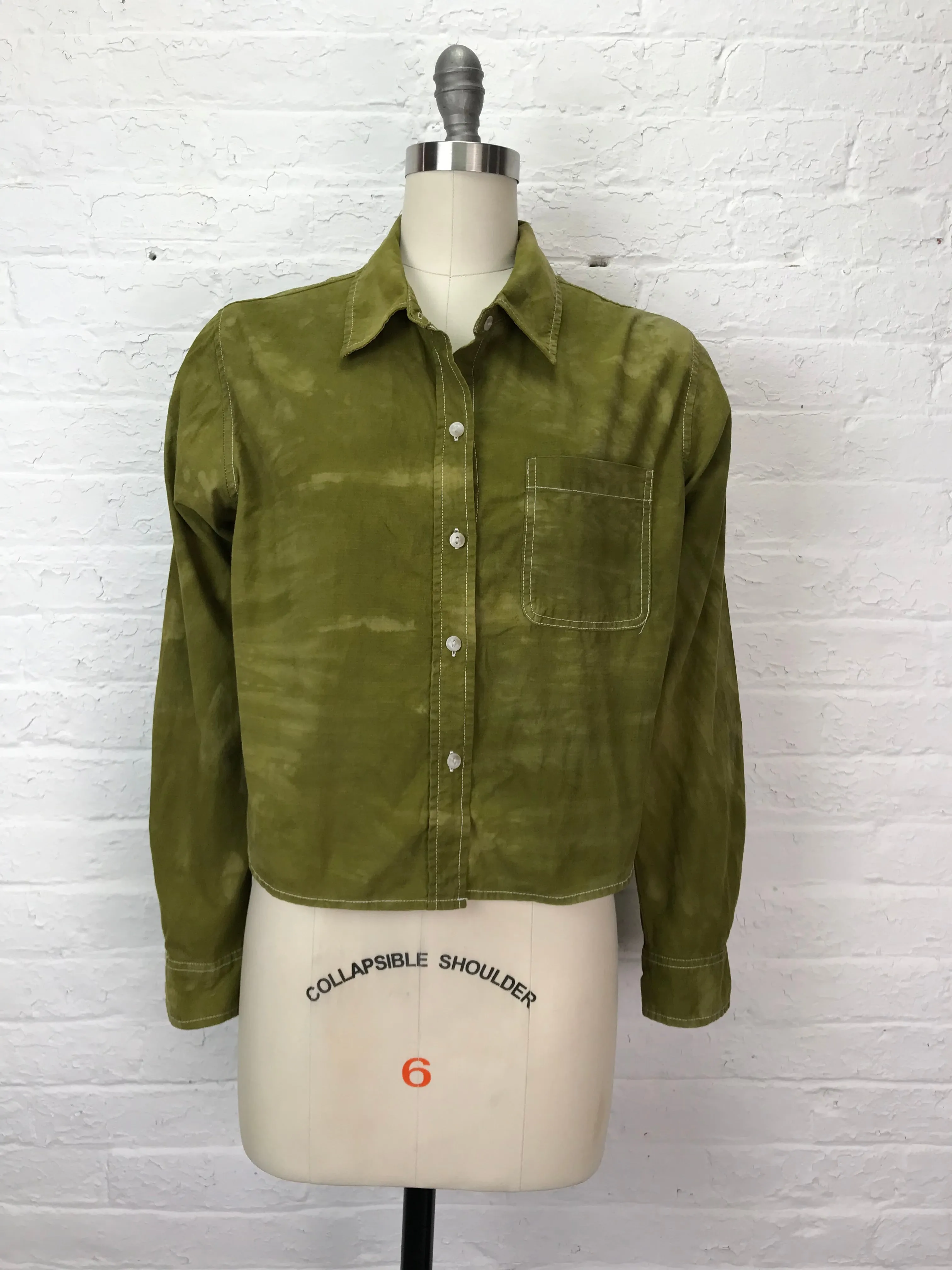 Cropped Buttonup in Olive Blossom