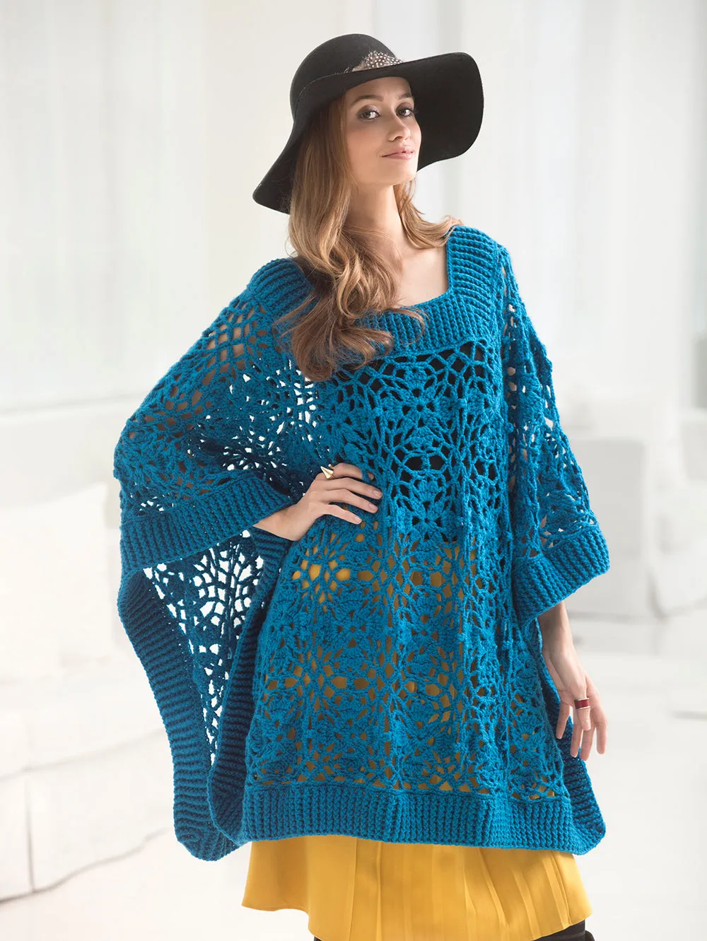 Lacy Poncho (Crochet)